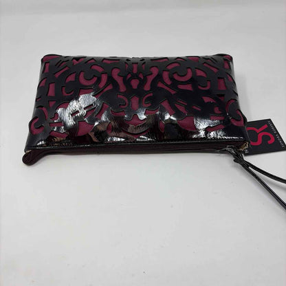 Pre-Owned Sondra Roberts Burgundy Leather Handbag