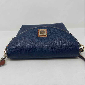 Pre-Owned Dooney & Bourke Navy Leather Handbag