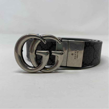 Pre-Owned Gucci Grey Canvas Designer Belt