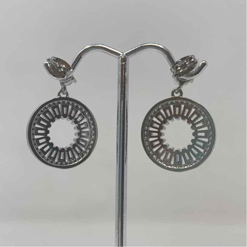 Pre-Owned Silver Earrings