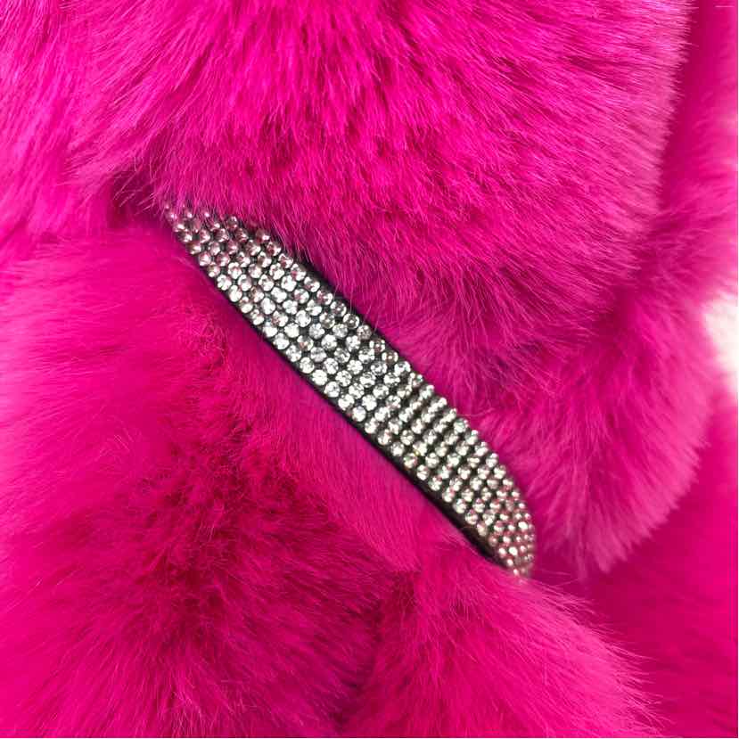 Pre-Owned Jennifer & Co Hot Pink Faux Fur Scarf