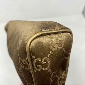 Pre-Owned Gucci Gold Nylon Designer Handbag
