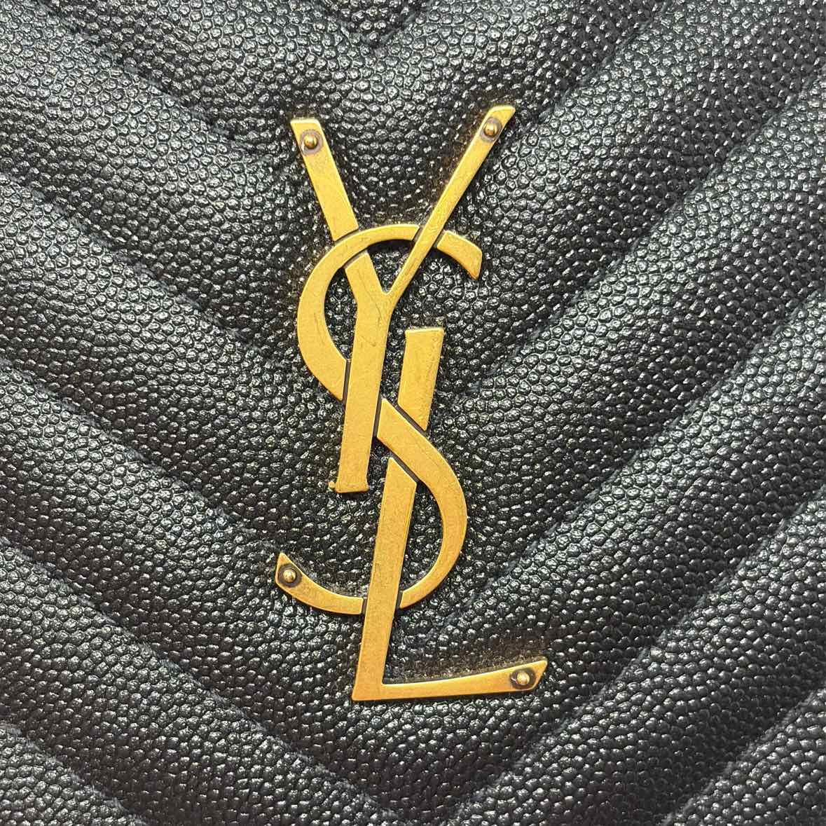 Pre-Owned Saint Laurent Black Leather Designer Handbag