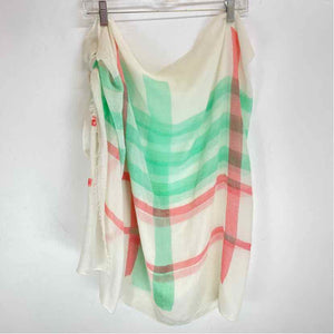 Pre-Owned Boutique White Scarf