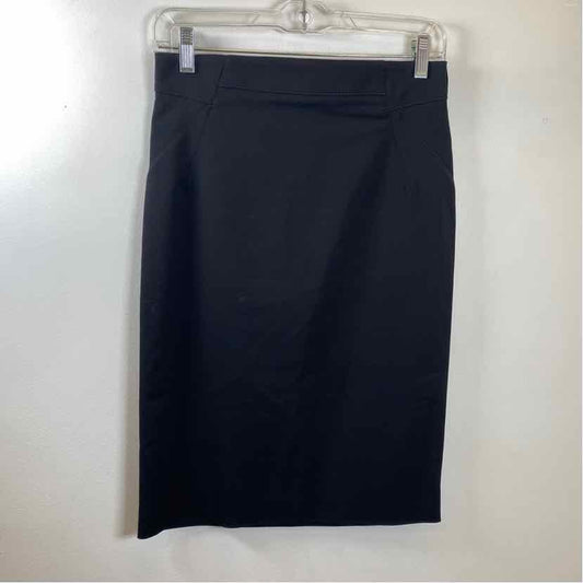 Pre-Owned Size M Gucci Navy Skirt