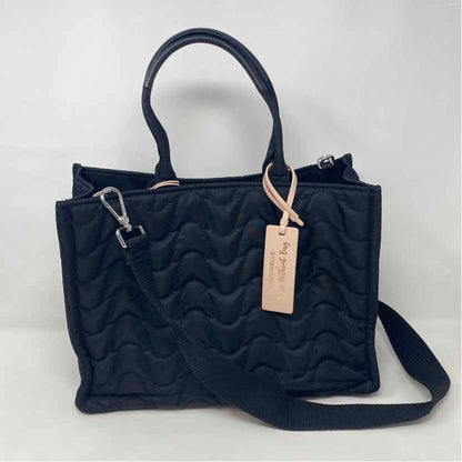 Pre-Owned Coccinelle Black Nylon Handbag