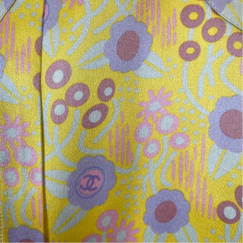 Pre-Owned Chanel Yellow Silk Women Size S Designer Clothes