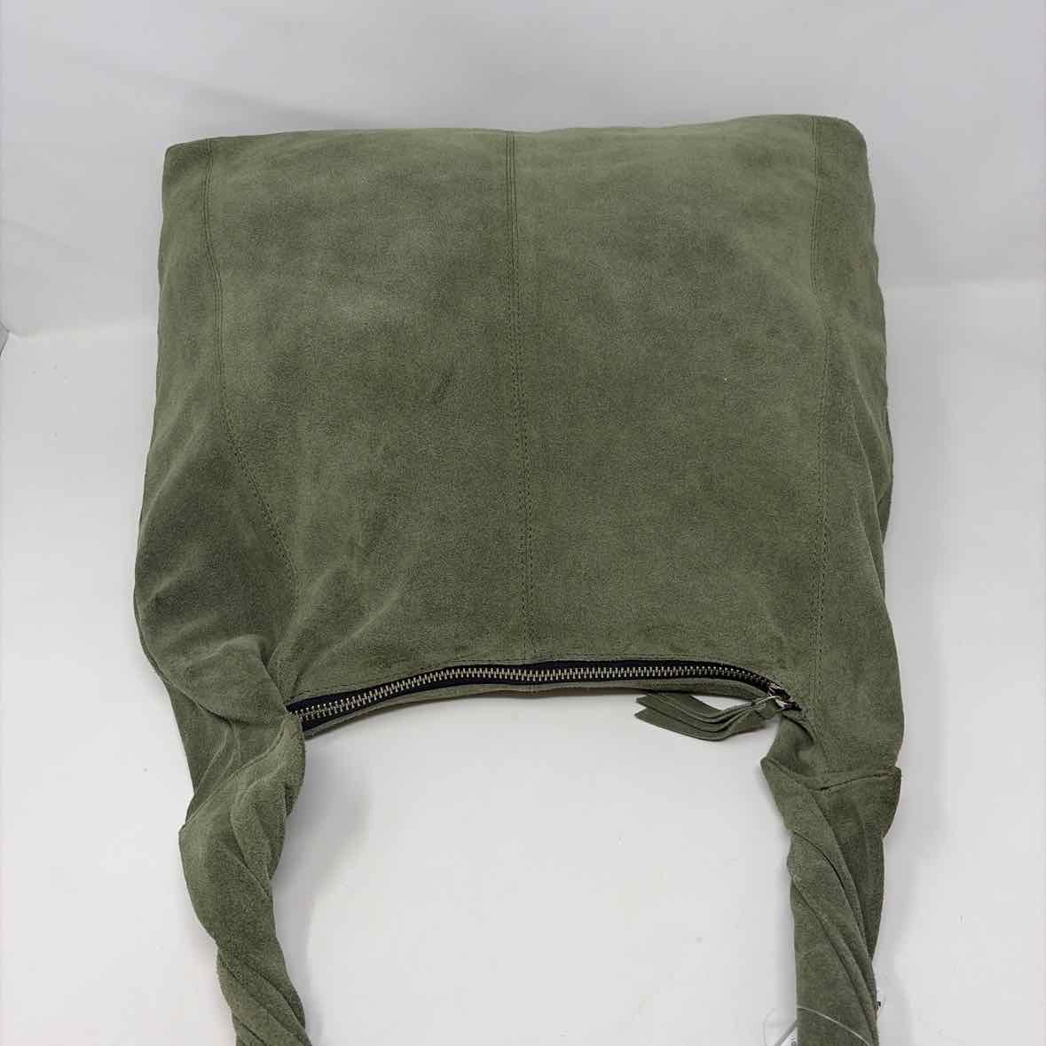 Pre-Owned TOPSHOP Green Suede Handbag