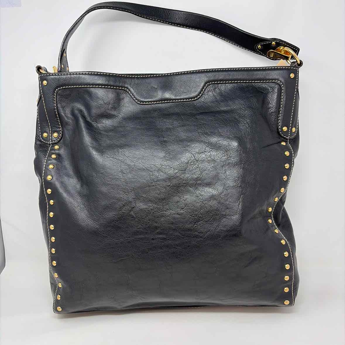 Pre-Owned Michael Kors Black Leather Handbag
