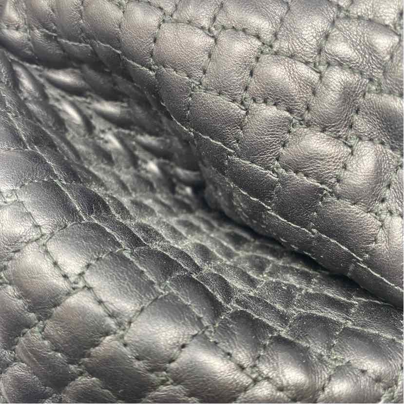 Pre-Owned Bottega Veneta Black Leather Designer Handbag