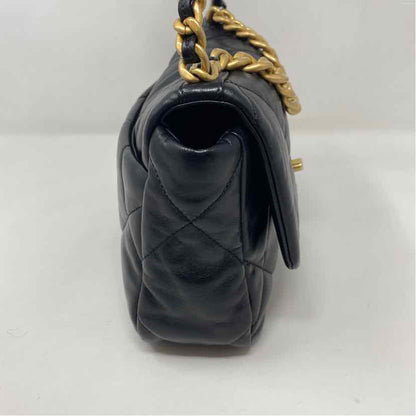 Pre-Owned Chanel Black Leather Designer Handbag