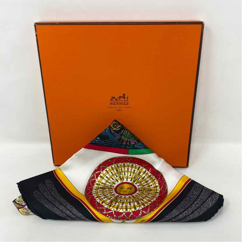 Pre-Owned Hermes Multi Silk Designer Scarf