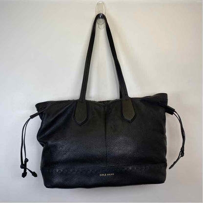 Pre-Owned Cole Haan Black Leather Handbag