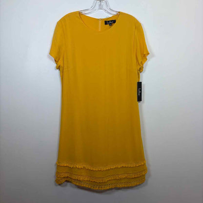 Pre-Owned Size L Lulus Yellow Casual Dress