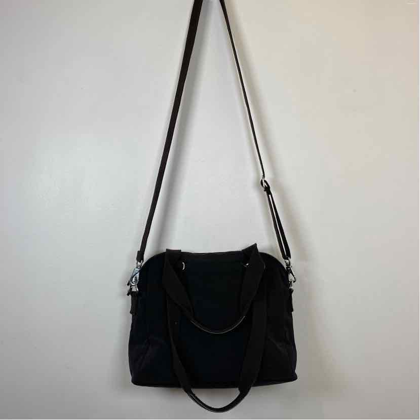 Pre-Owned Kipling Black Nylon Handbag