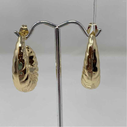 Pre-Owned Gold Mesh Earrings