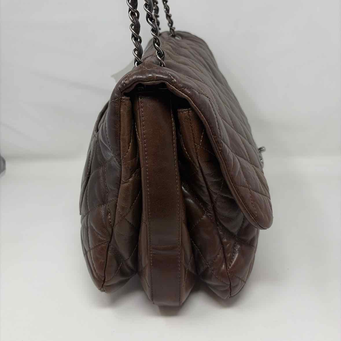 Pre-Owned Chanel Brown Leather Designer Handbag