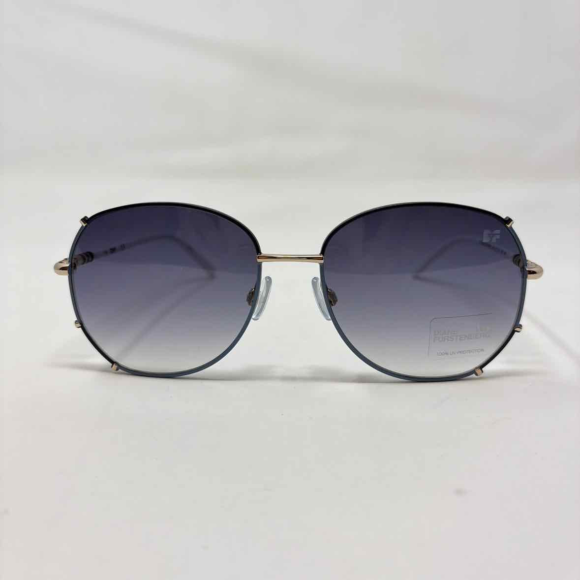 Pre-Owned Diane Von Furstenberg Blue/White Sunglasses
