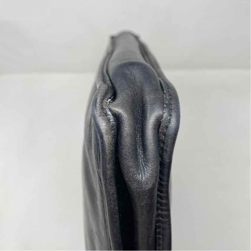 Pre-Owned Gucci Black Leather Designer Handbag