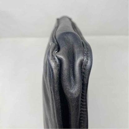 Pre-Owned Gucci Black Leather Designer Handbag