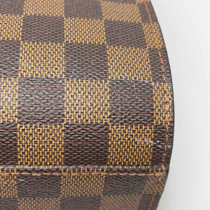 Pre-Owned Louis Vuitton Brown Leather Designer Handbag