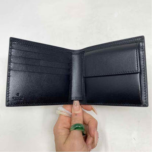 Pre-Owned Gucci Black Leather Designer Wallet