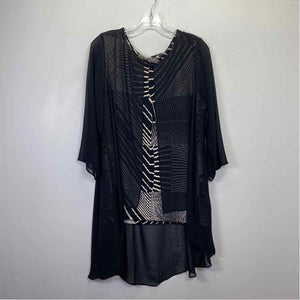 Pre-Owned Size L Chico's Black/White Top