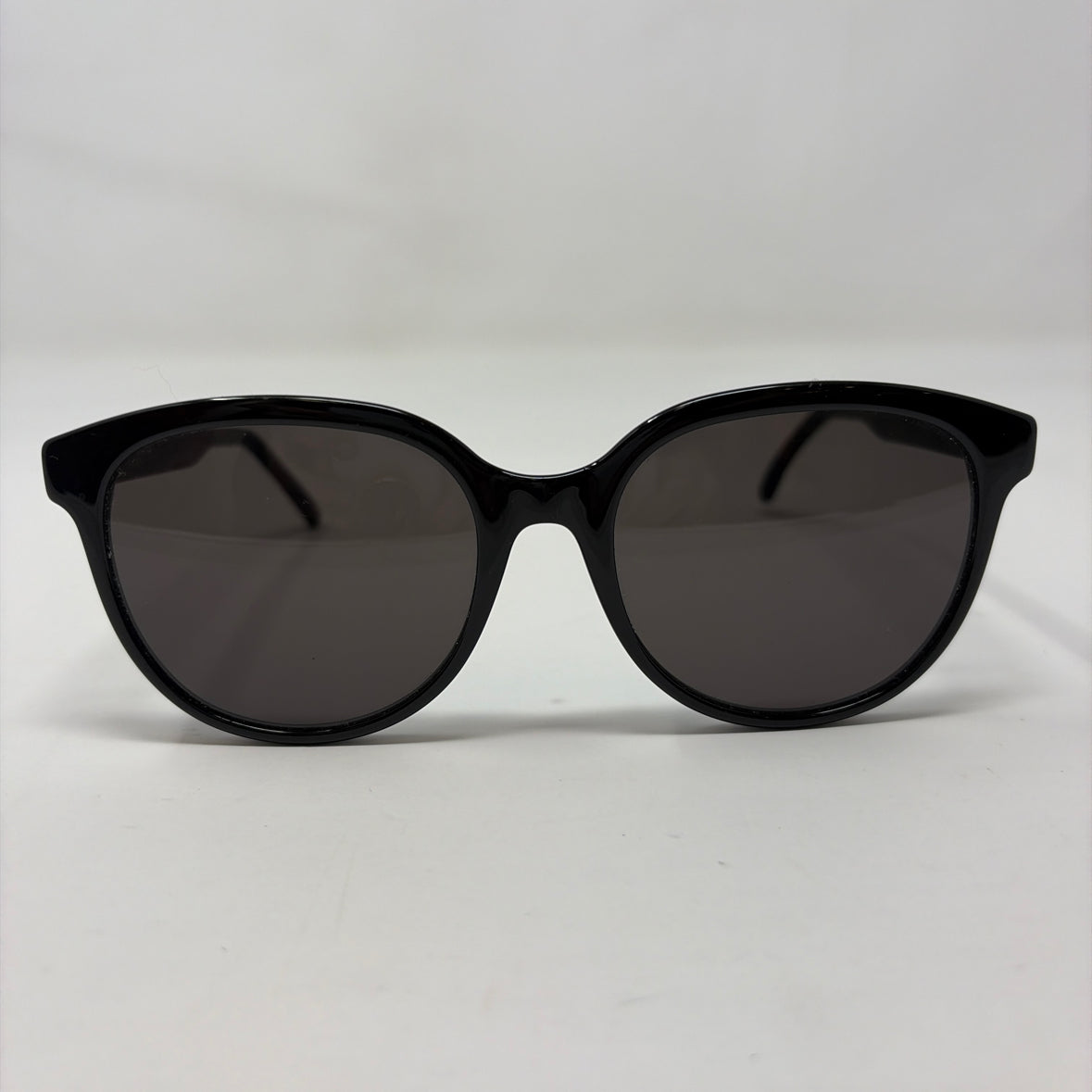 Pre-Owned Saint Laurent Black Plastic Designer Sunglasses