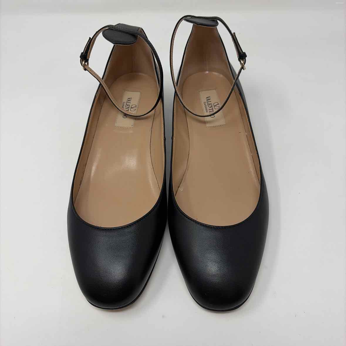Pre-Owned Valentino Black Leather Shoe Size 8.5 Designer Shoes