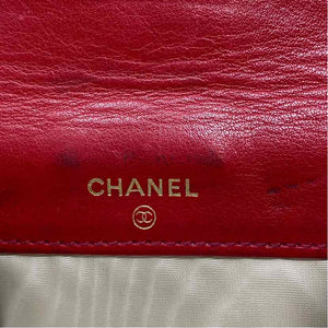 Pre-Owned Chanel Red Leather Designer Wallet