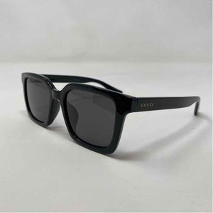 Pre-Owned Gucci Black Plastic Designer Sunglasses