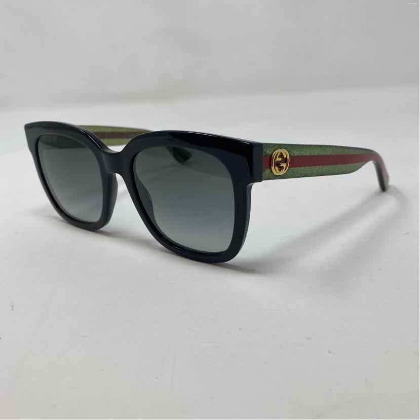 Pre-Owned Gucci Black Plastic Designer Sunglasses