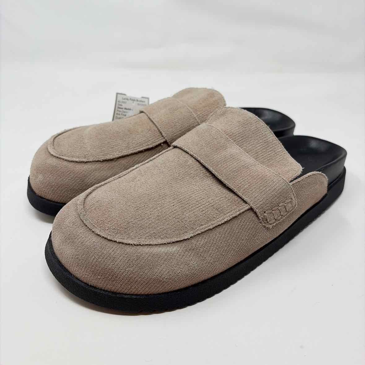 Pre-Owned Shoe Size 10 Steve Madden Tan Slide