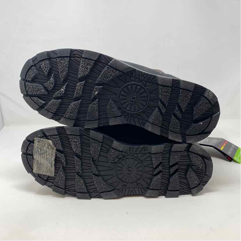 Pre-Owned Shoe Size 9 UGG Brown Booties