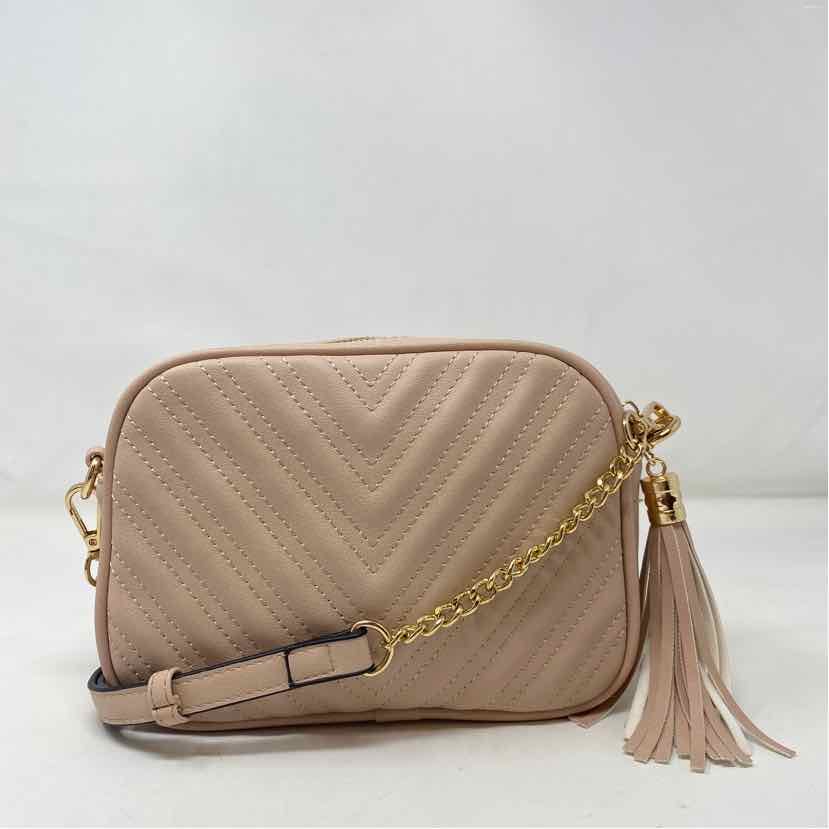 Pre-Owned lola mae Light Pink Pleather Handbag