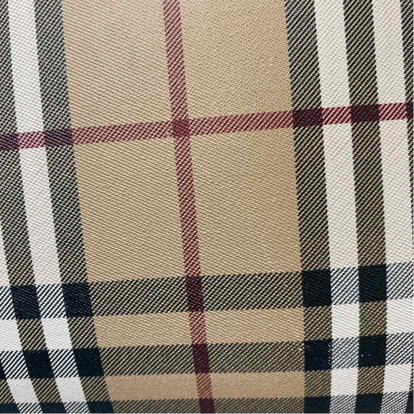 Pre-Owned Burberry Plaid Canvas Designer Handbag