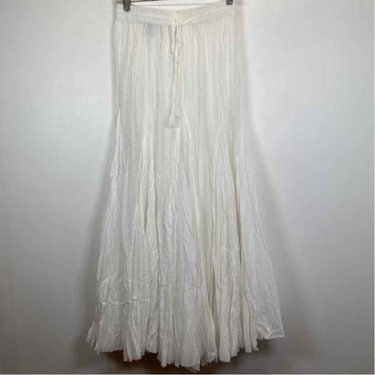 Pre-Owned Size One Size Karma Highway White Skirt