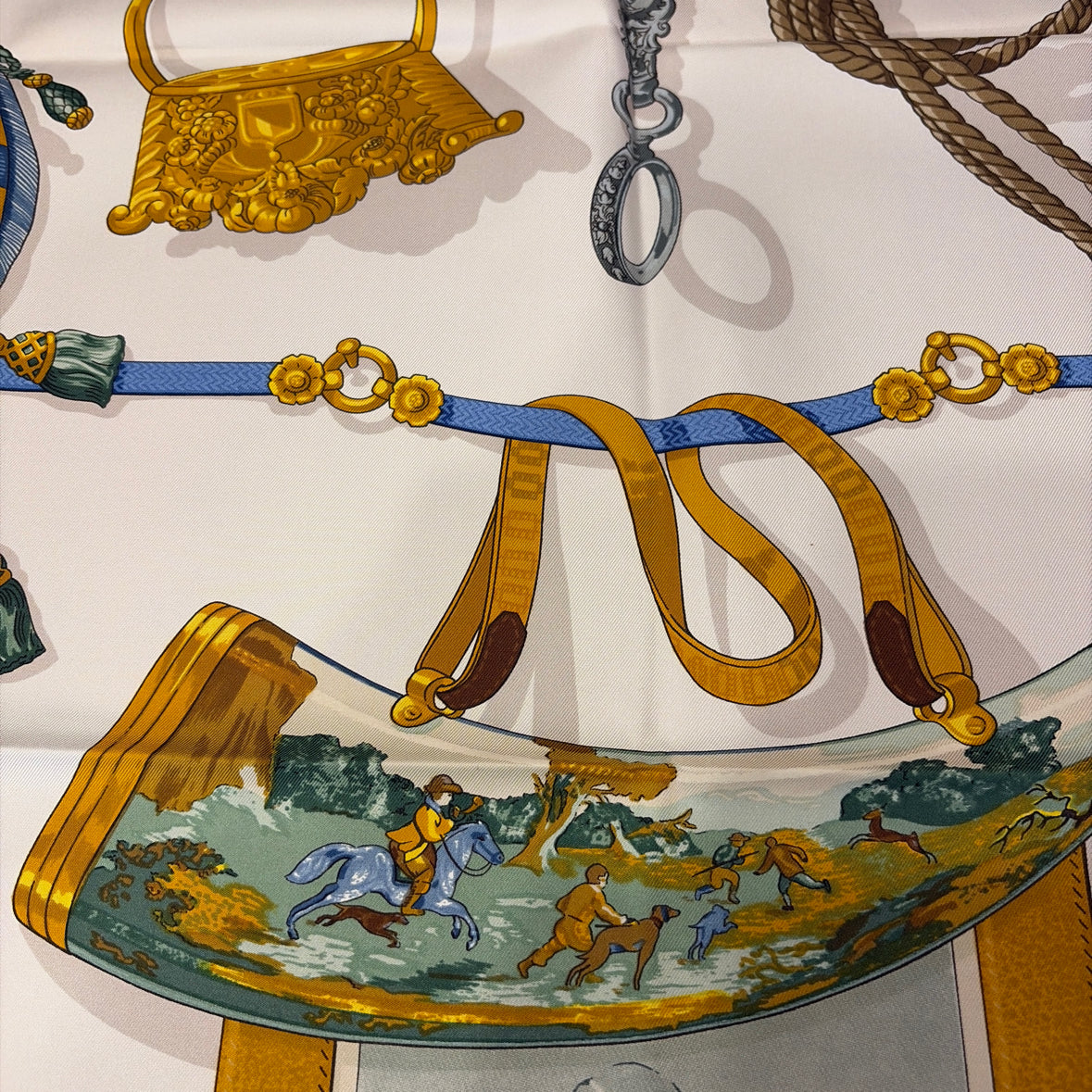 Pre-Owned Hermes Navy Multi Silk Designer Scarf