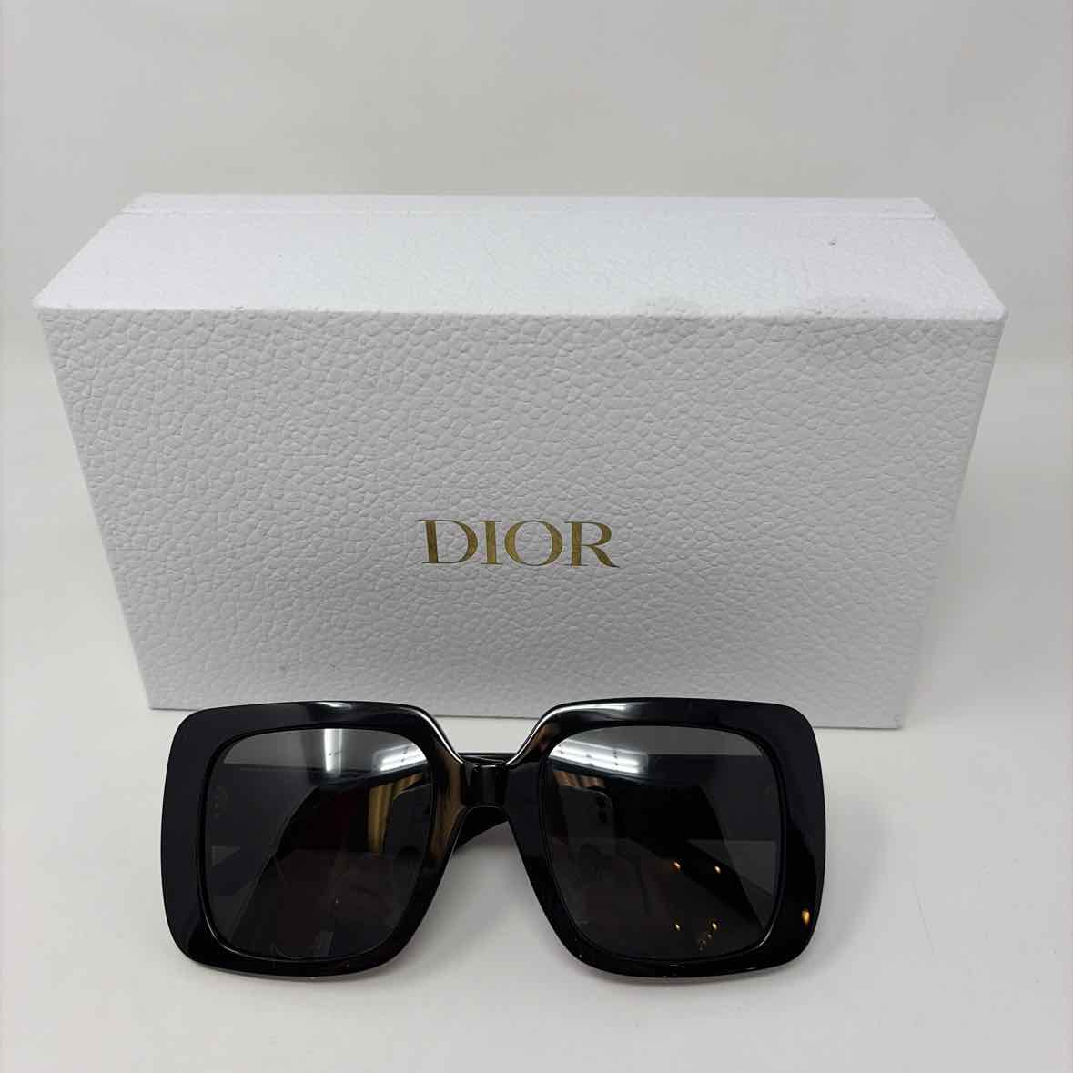 Pre-Owned Dior Black Plastic Designer Sunglasses