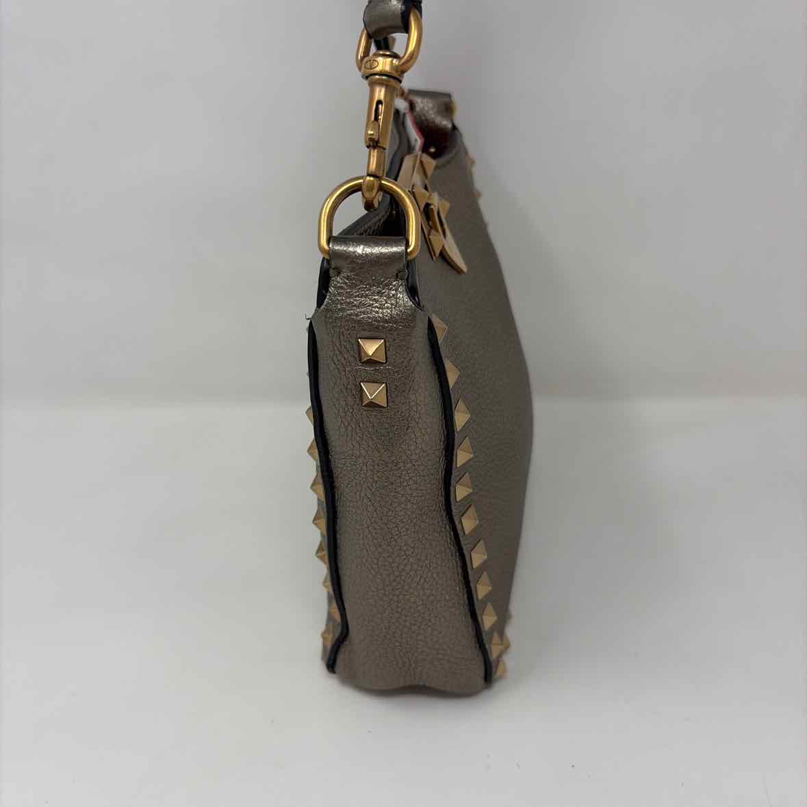 Pre-Owned Valentino Gold Leather Designer Handbag