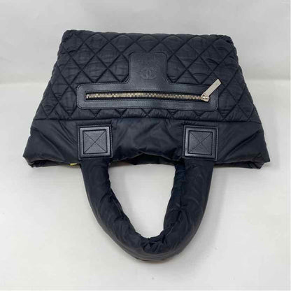 Pre-Owned Chanel Black Nylon Designer Handbag