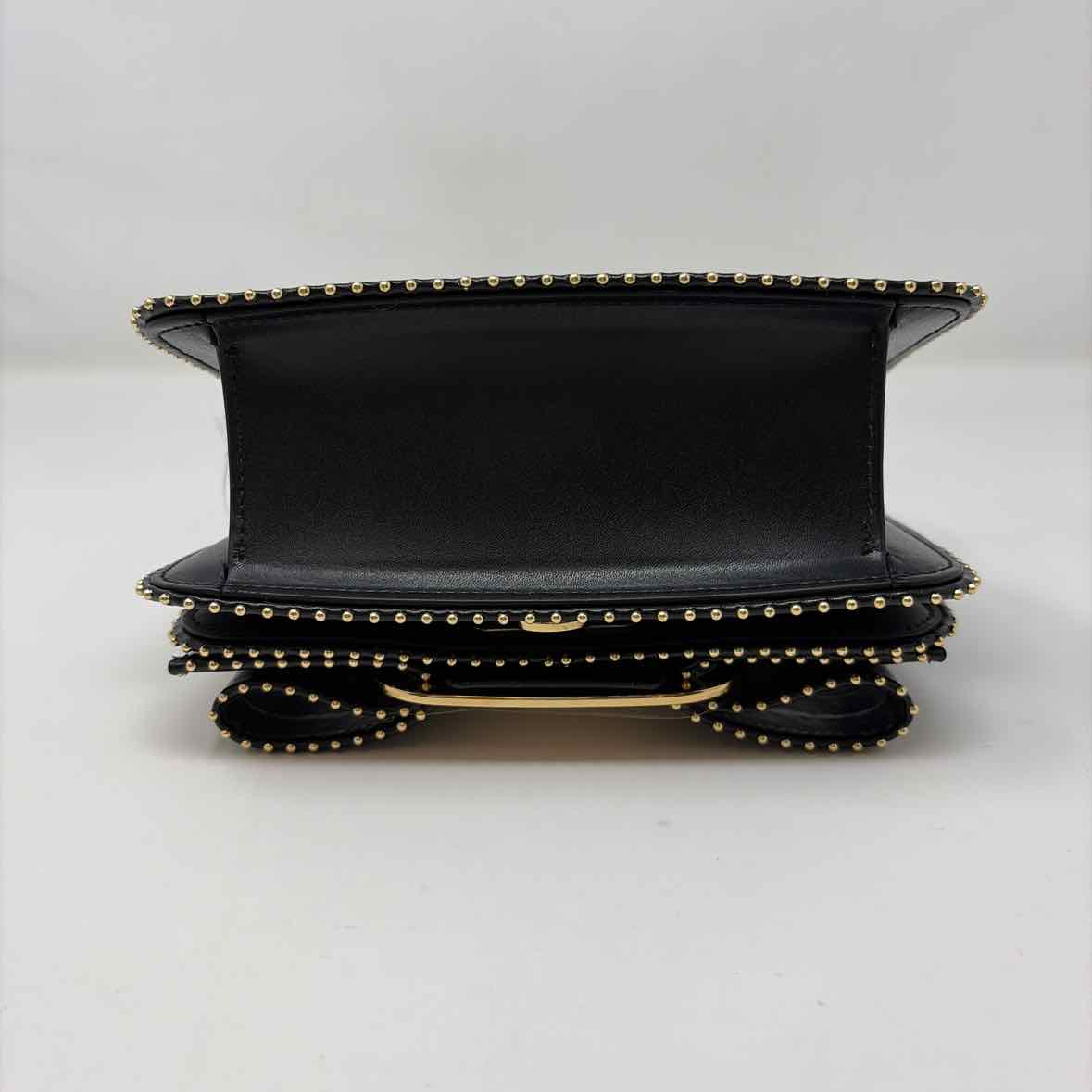 Pre-Owned Ferragamo Black Leather Designer Handbag