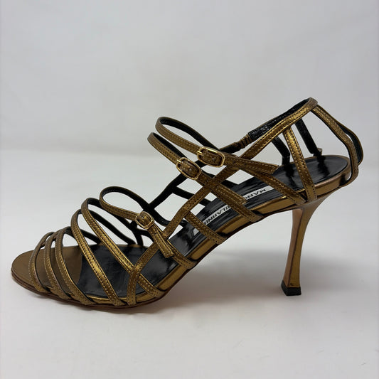 Pre-Owned Manolo Blahnik Gold Leather Shoe Size 9 Designer Shoes