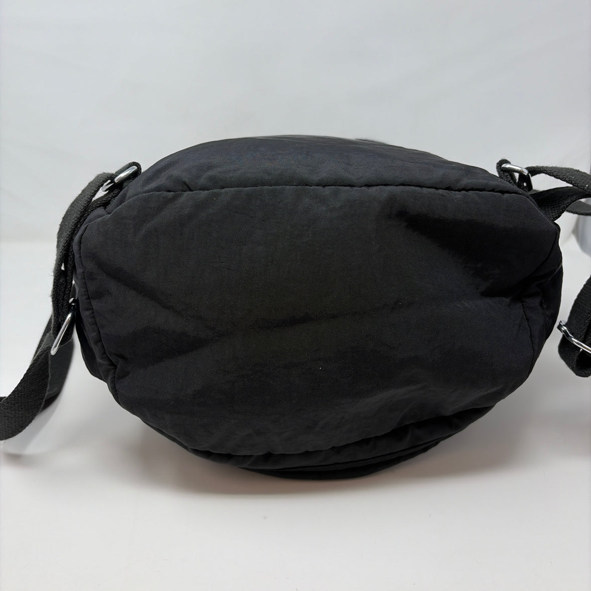 Pre-Owned Kipling Black Nylon Handbag