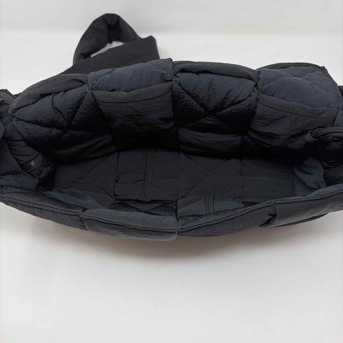 Pre-Owned Bottega Veneta Black Nylon Designer Handbag