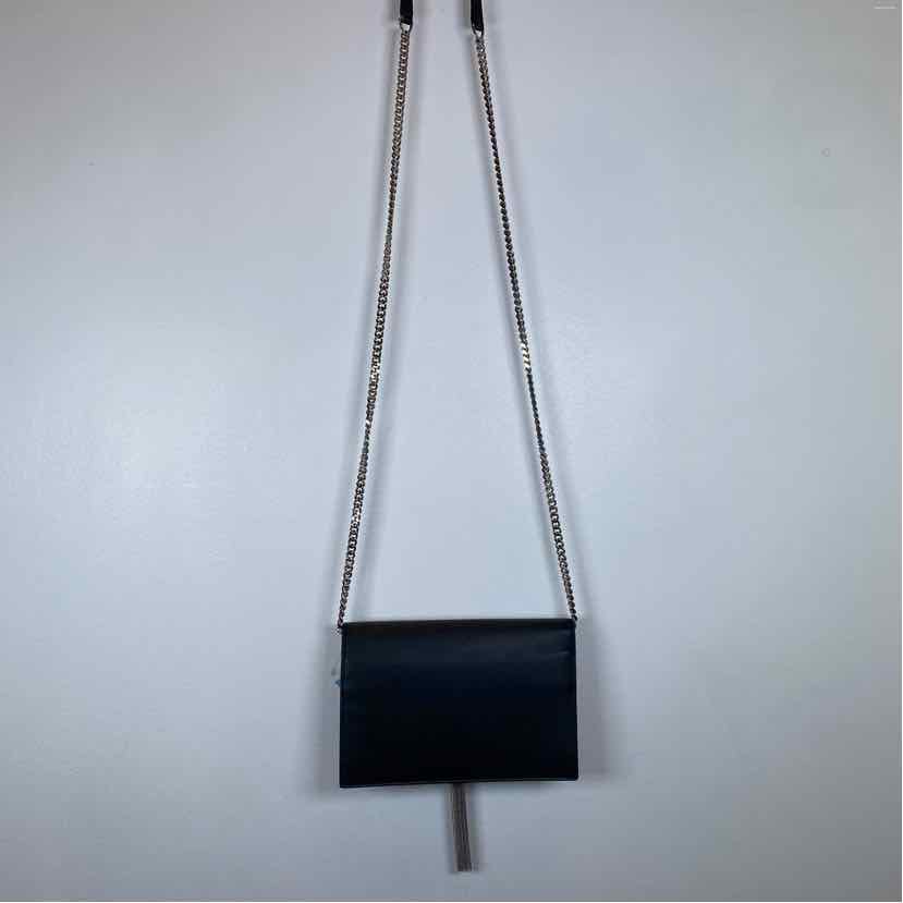 Pre-Owned Saint Laurent Black Leather Designer Handbag