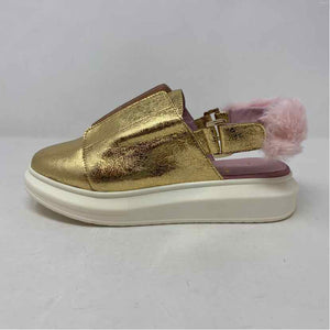 Pre-Owned Shoe Size 9.5 holli Gold Lame Slide