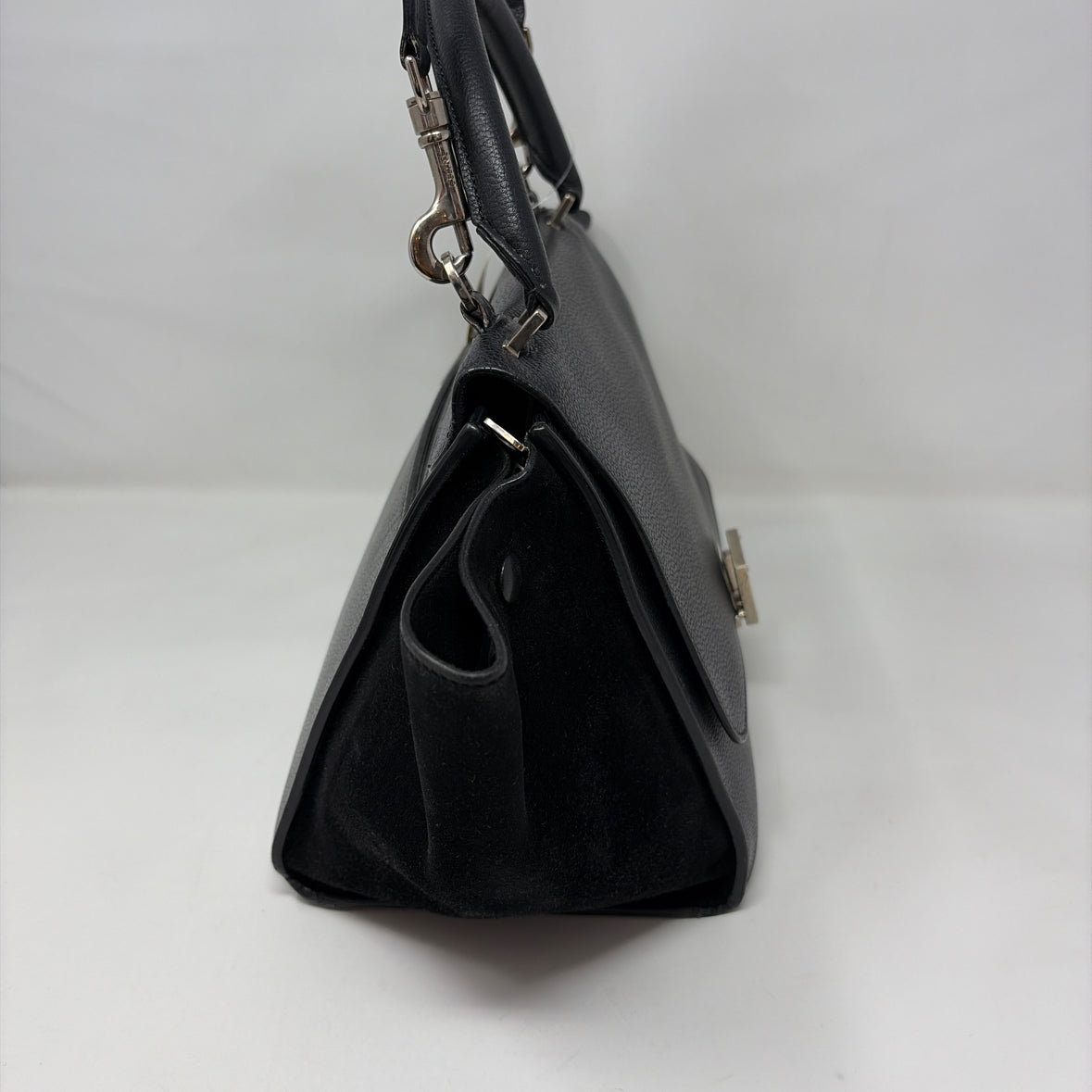 Pre-Owned Celine Black Leather Designer Handbag