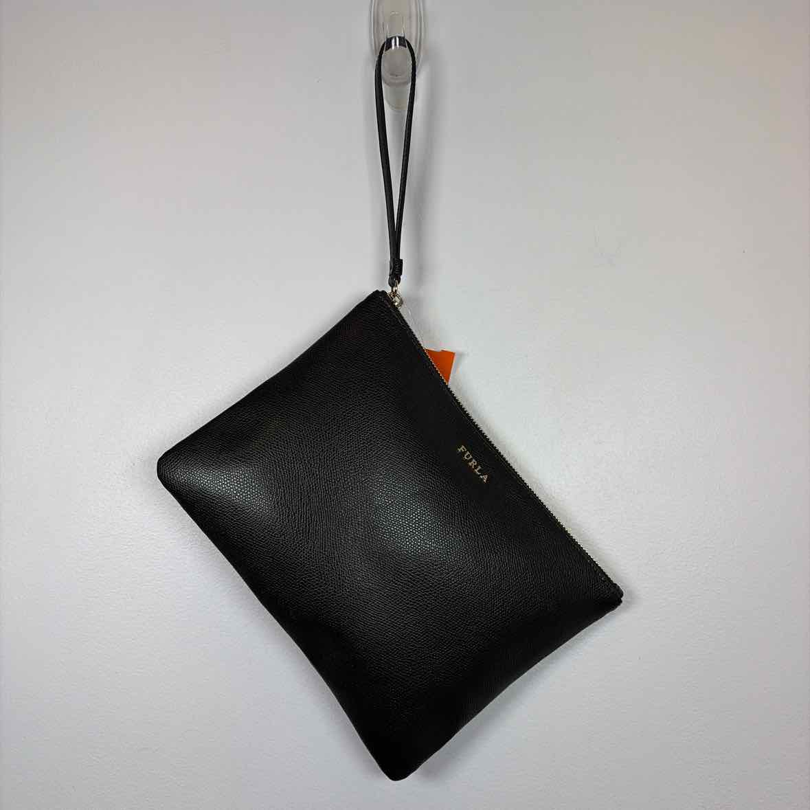 Pre-Owned Furla Black Leather Handbag