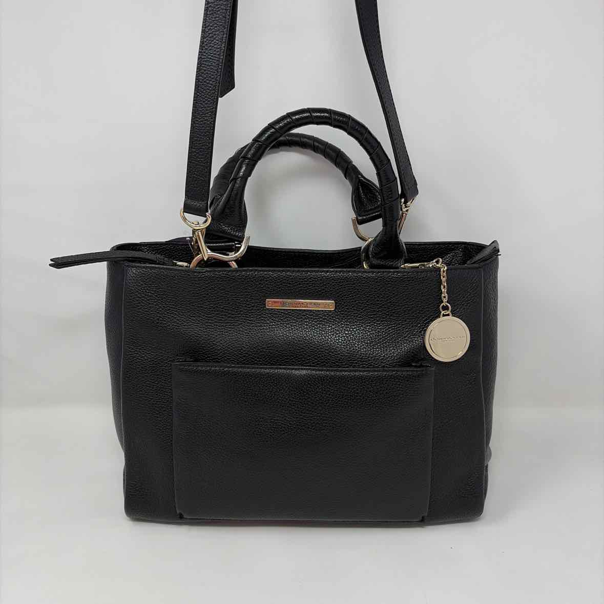 Pre-Owned Donna Karan Black Leather Handbag